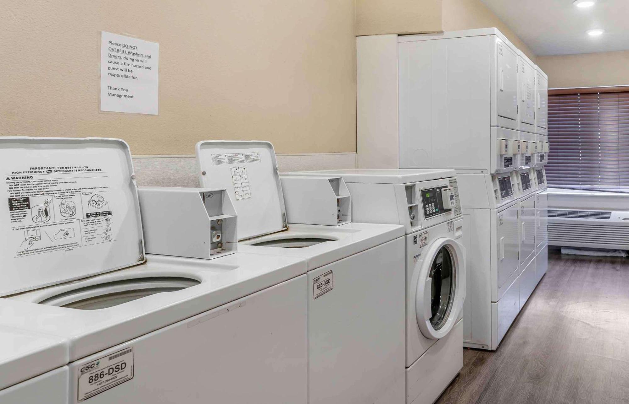 Extended Stay America Select Suites - Louisville - South Lynnview Bagian luar foto